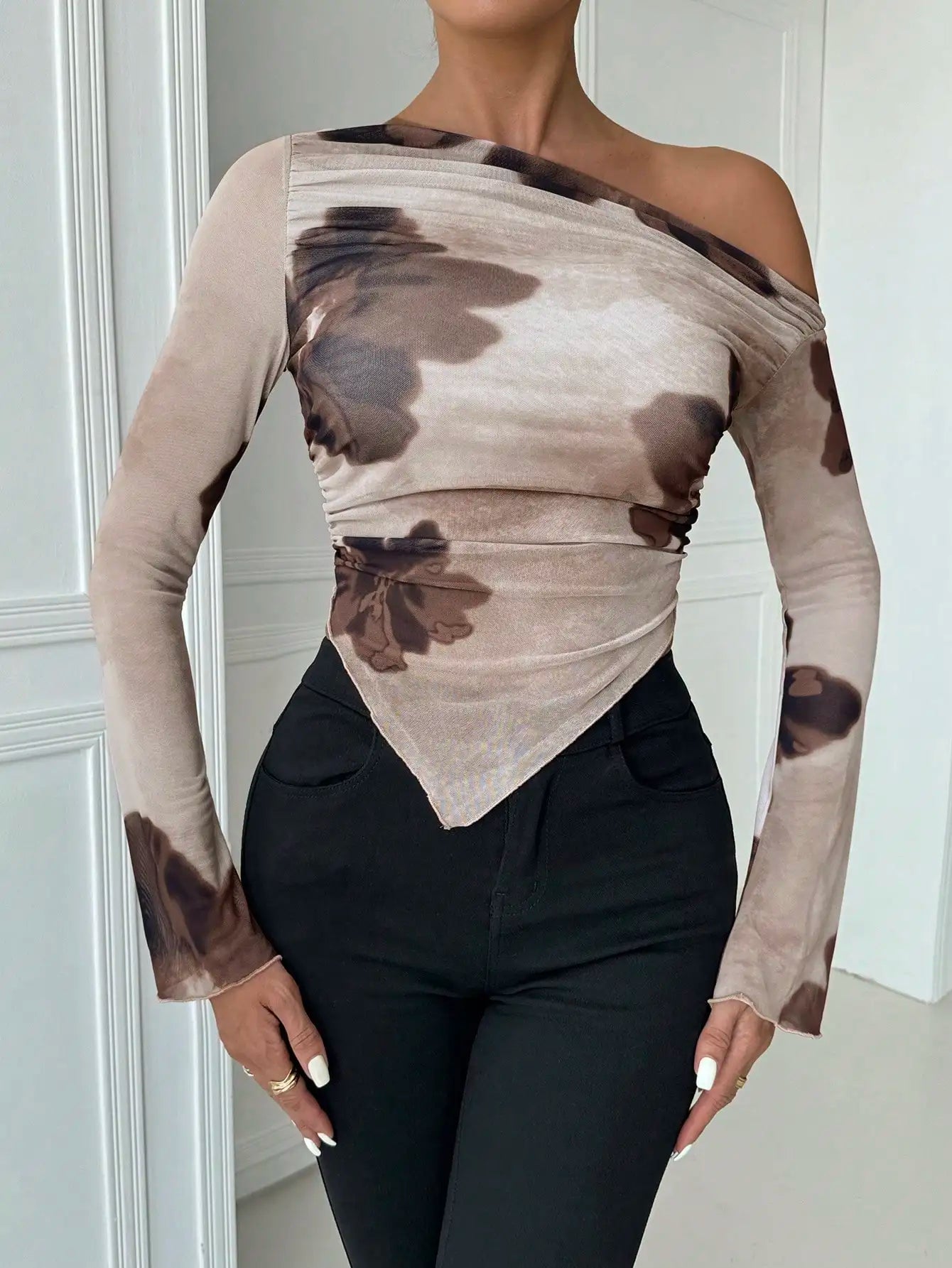 Sweet Spice Mesh Off-Shoulder Crop Top